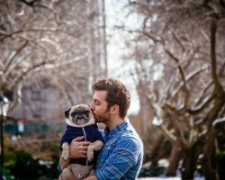 Man Shows Everyone How Much He Adores His Pug by Doing This Remarkable Gesture